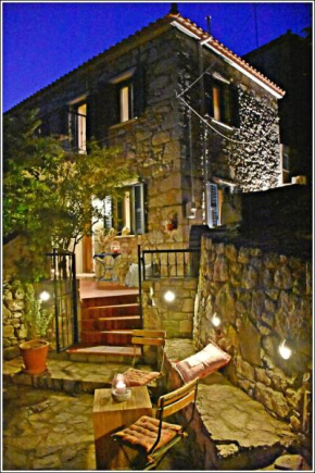 Hotels in Kontias